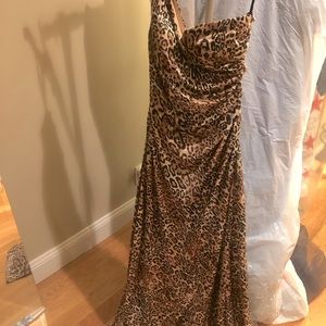 Tiger print with sequins